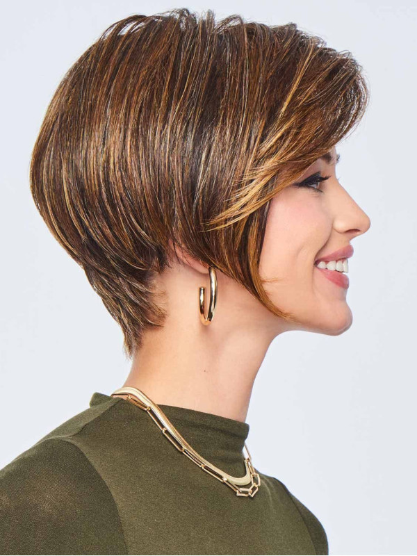 Classic Lace Front Layered Short Wigs