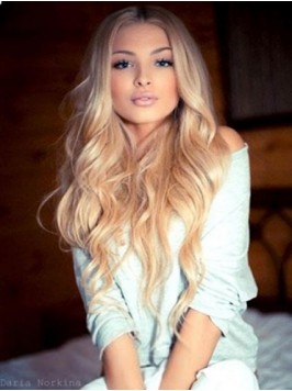 Alena Shishkova Central Parting Blonde Long Wavy W...